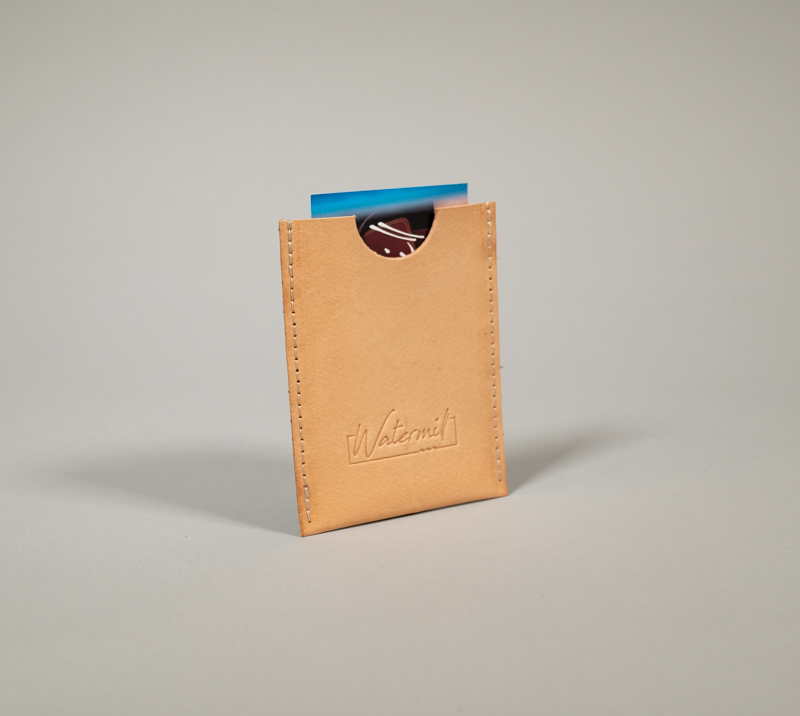 porte carte en cuir naturel, minimaliste, à encoche collection intemporels